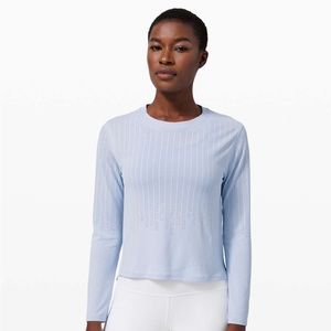 Lululemon Train to Be Long Sleeve Size S
